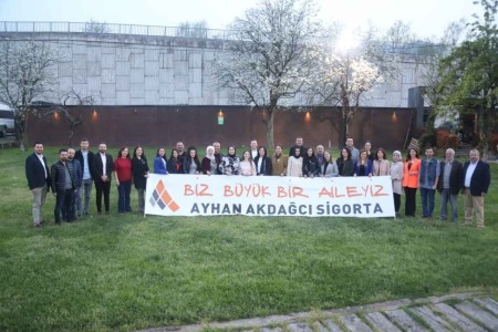 Ayhan Akdağcı Sigorta ailesi geleneksel iftar programı ile bir araya geldi
